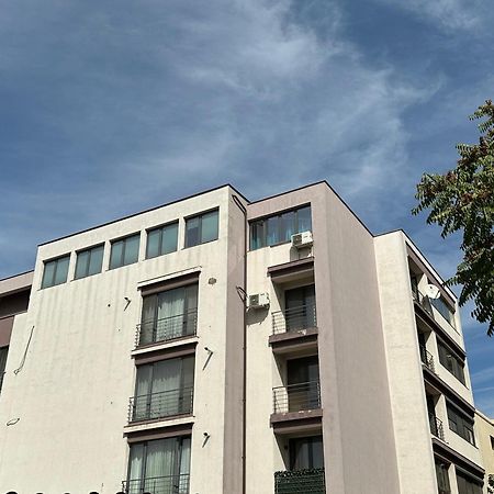 Centru Unirii Luxury Vip Apartament 2 Camere 98 Mp ! Parcare Subterana Privata Incalzita Iarna Si Climatizata Vara Doar Cu Rezervare In Limita Locurilor Disponibile ! Proprietate In Regim Hoteliep - Nu Are Bucatarie ! Bukarest Eksteriør billede