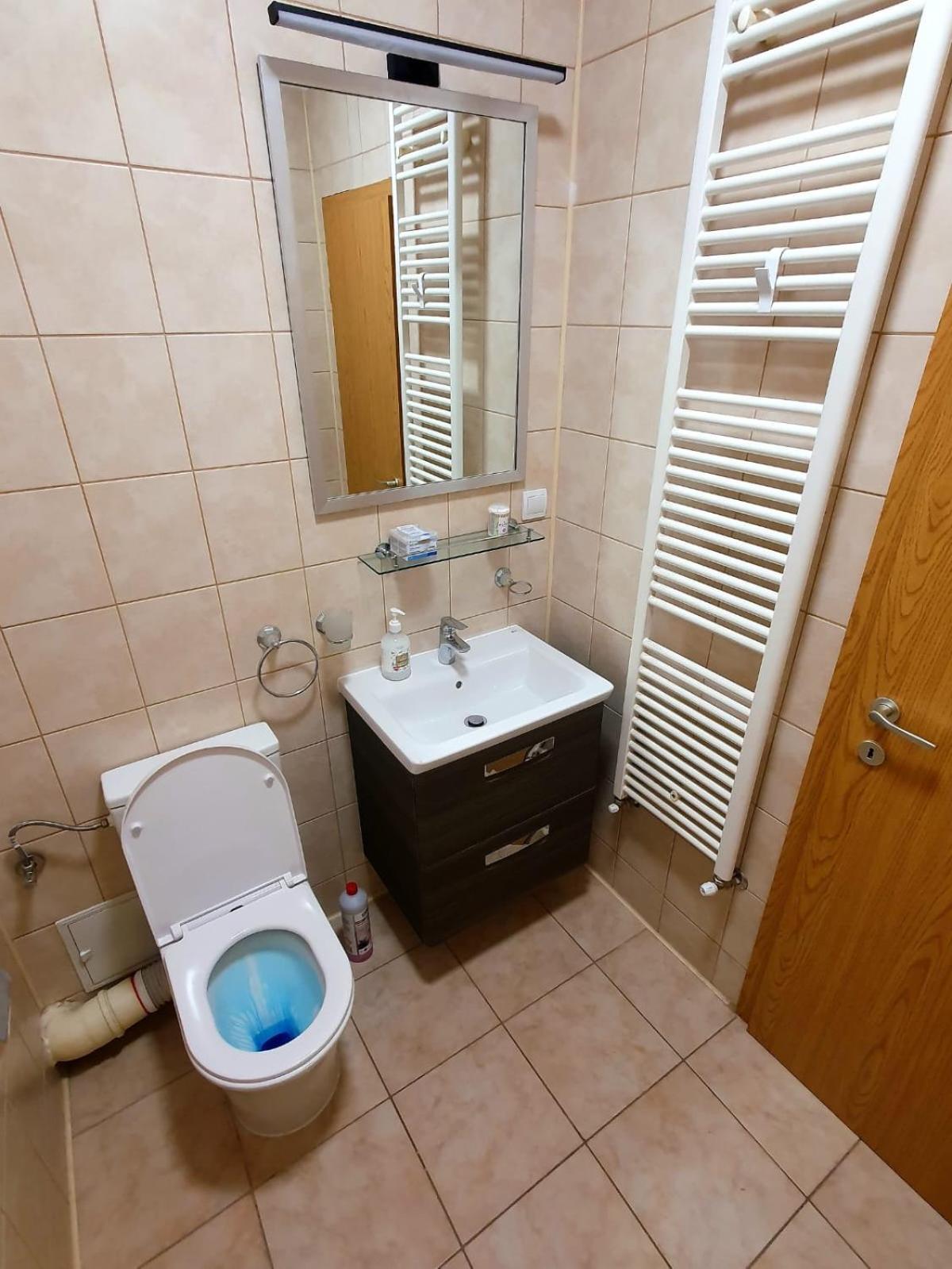 Centru Unirii Luxury Vip Apartament 2 Camere 98 Mp ! Parcare Subterana Privata Incalzita Iarna Si Climatizata Vara Doar Cu Rezervare In Limita Locurilor Disponibile ! Proprietate In Regim Hoteliep - Nu Are Bucatarie ! Bukarest Eksteriør billede