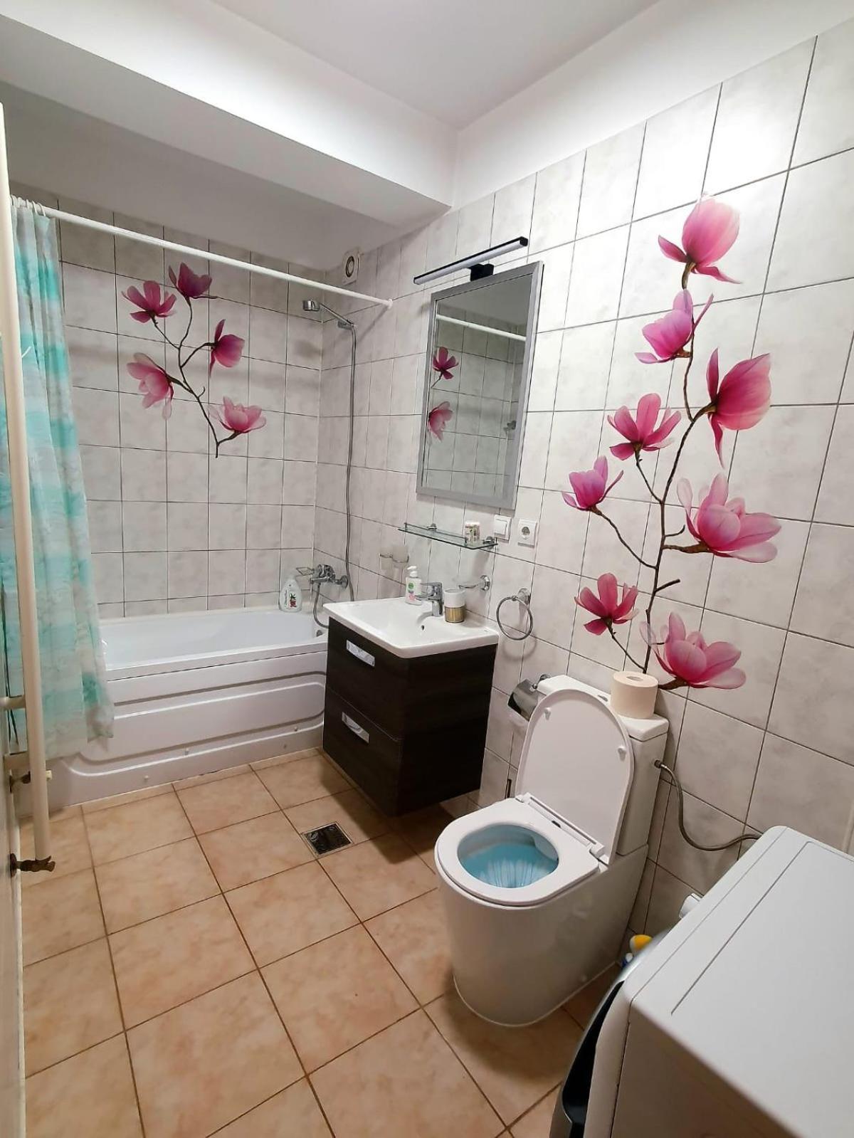 Centru Unirii Luxury Vip Apartament 2 Camere 98 Mp ! Parcare Subterana Privata Incalzita Iarna Si Climatizata Vara Doar Cu Rezervare In Limita Locurilor Disponibile ! Proprietate In Regim Hoteliep - Nu Are Bucatarie ! Bukarest Eksteriør billede